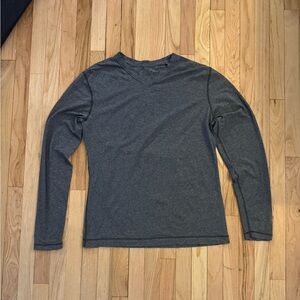 Men’s Heather Gray Long Sleeve Shirt Lululemon Athletica